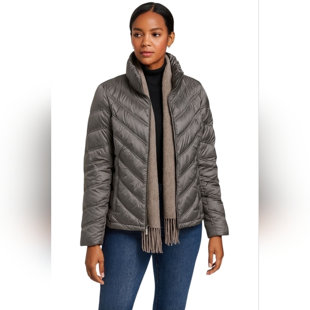 Kenneth Cole Reaction Duckdown and Waterfowl Feathers Puffer Jacket Packable